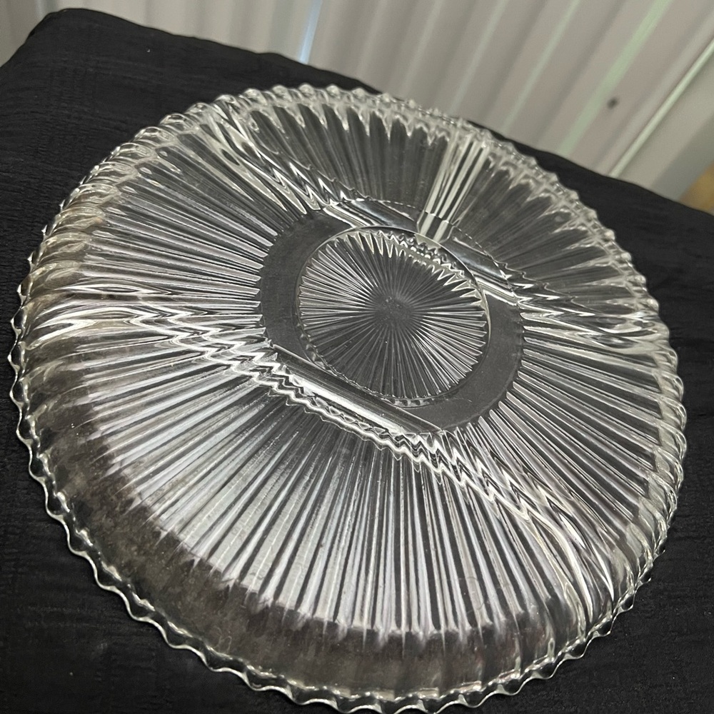 Indiana Glass Clear Divided Relish Ribbed Serving Dish 4 Sections 10" Diameter - Picture 4 of 5